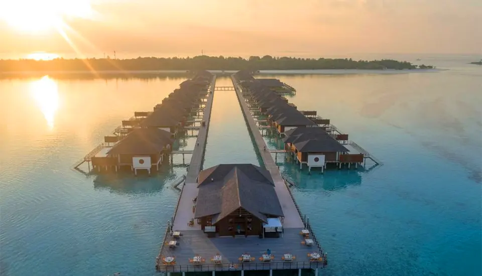 ریزورت ویلا ناتیکا پارادایس ایسلند مالدیو